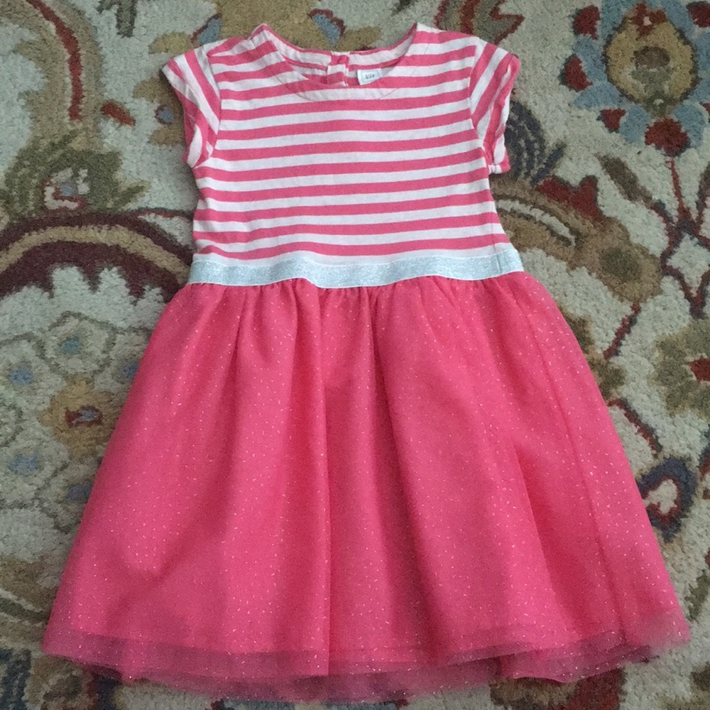 Super cute 3T baby gap pink dress- never worn!